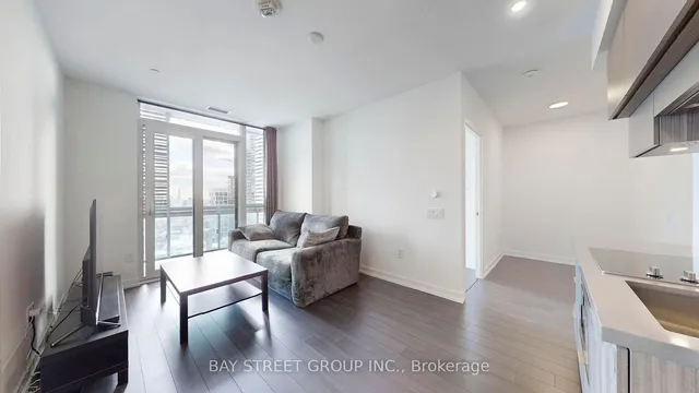 Additional image 13 of 39 Roehampton Ave Unit 2304