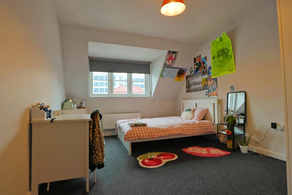 Additional image 6 of Flat, Tailors Court, Bristol