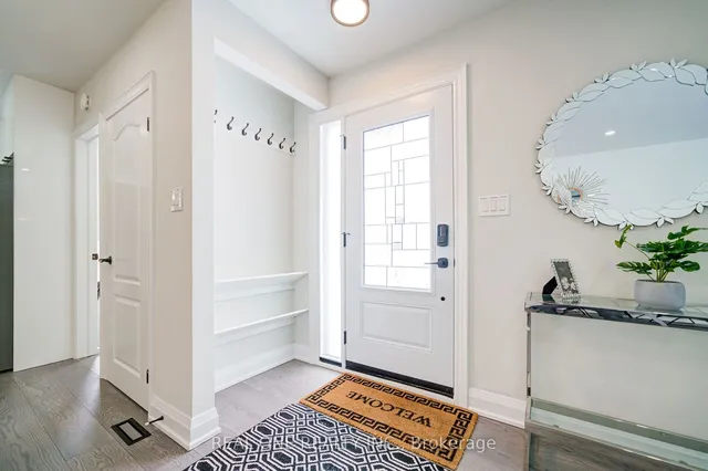 Additional image 4 of 10 Hogan Dr