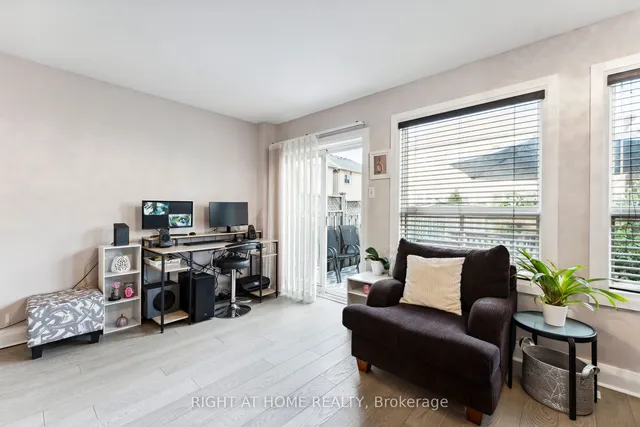 Additional image 12 of 108 Goldenlight Circ