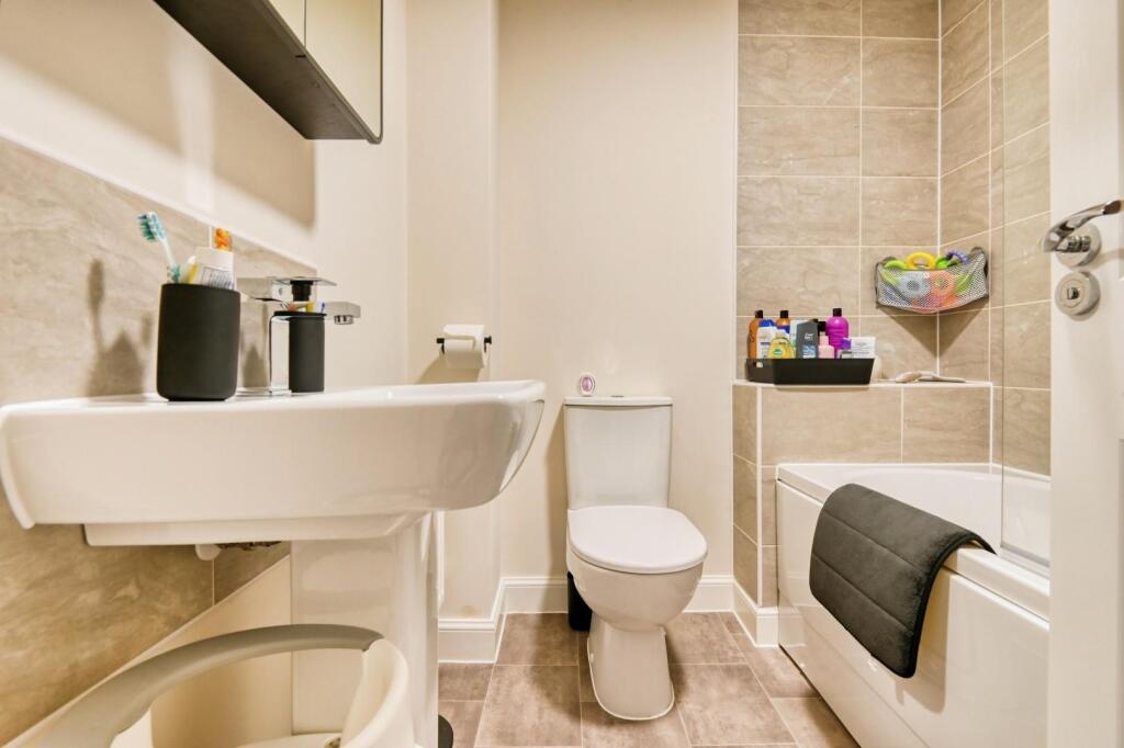 Additional image 18 of Dashwood Close, Tamworth