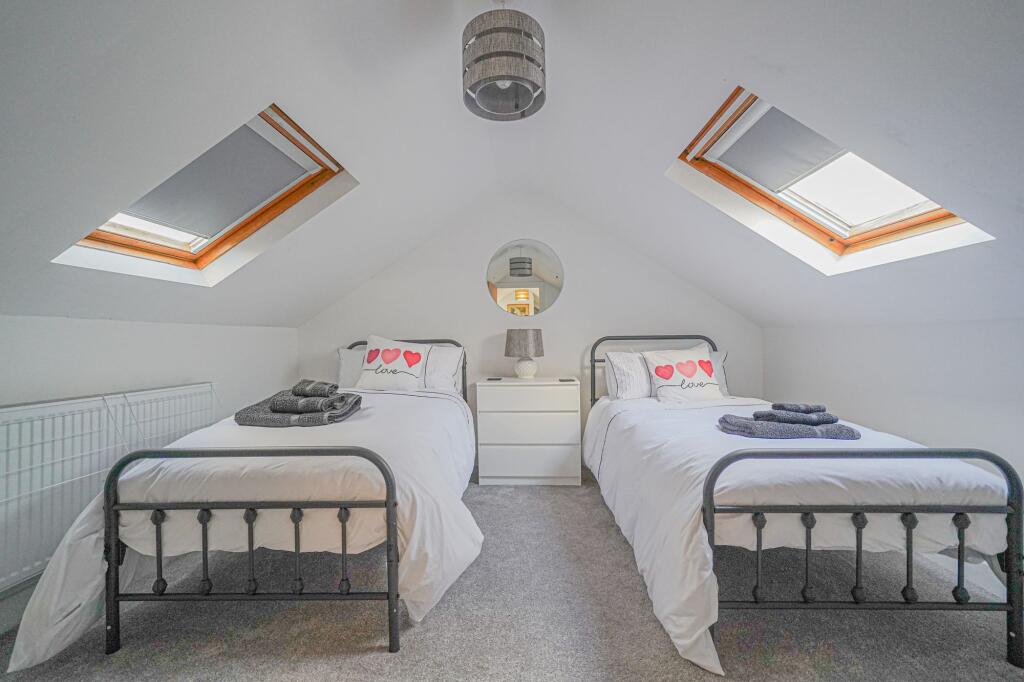 Additional image 14 of Valley Road, Earlswood, B94