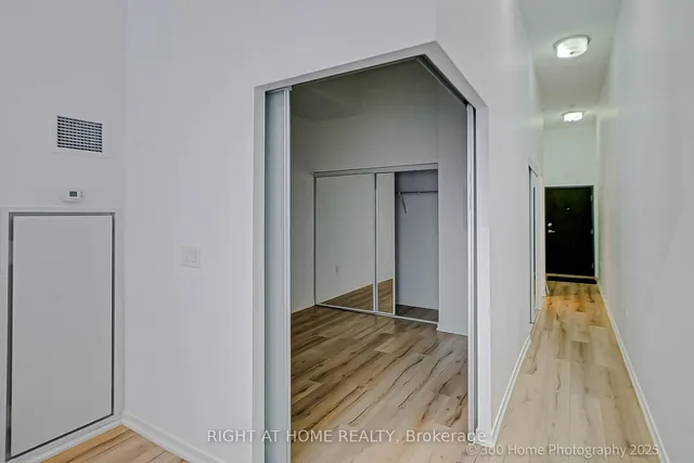 Additional image 23 of 36 Lisgar St Unit 306