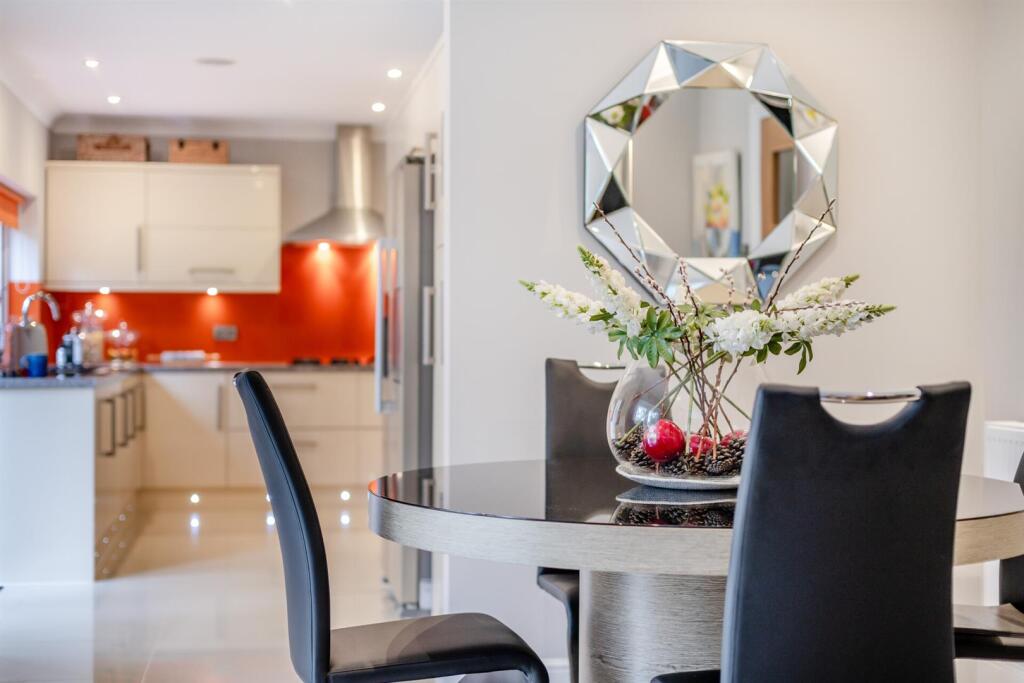 Additional image 14 of Woodland Walk, Ferndown