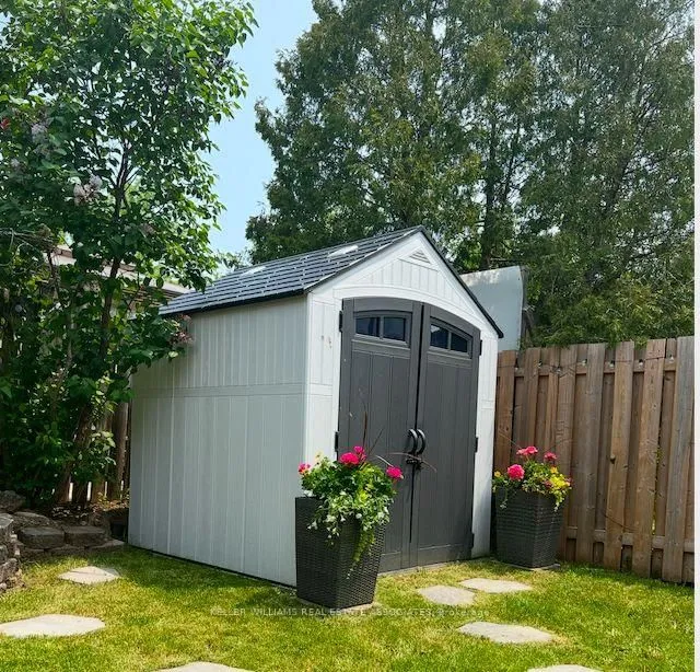 Additional image 19 of 3068 Autumn Hill Cres