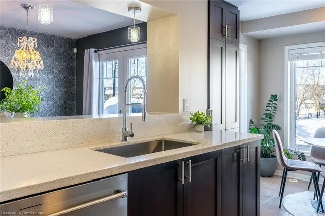 Additional image 9 of 894 Brassard Cir