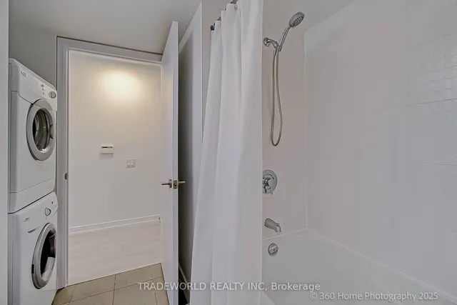 Additional image 25 of 775 King St Unit 502