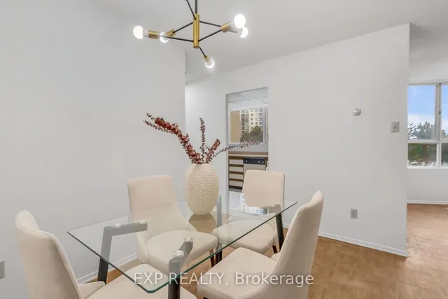 Additional image 6 of 3700 Kaneff Cres Unit 406