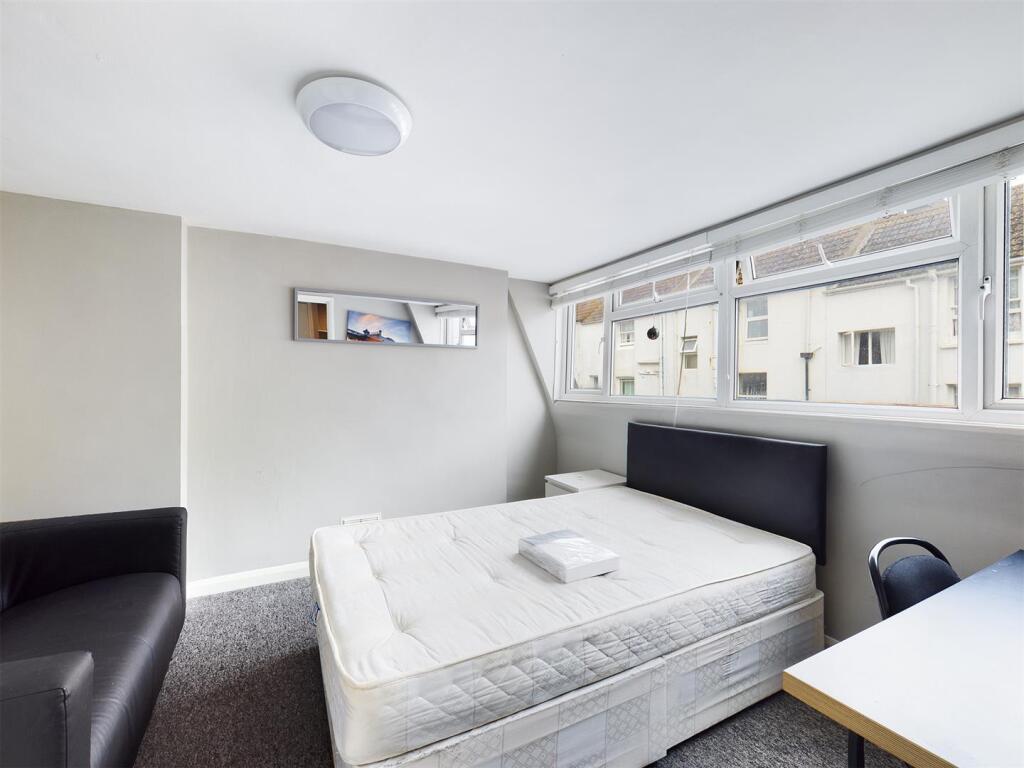 Additional image 7 of Broad Street, Brighton