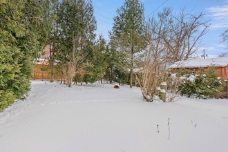 Additional image 4 of 219 Henry St W