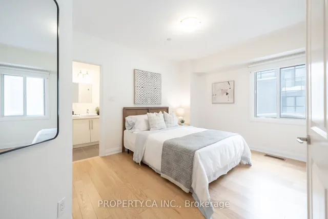 Additional image 16 of 473 Dupont St Unit 1