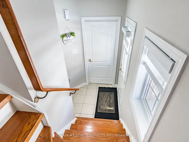 Additional image 14 of 3 October Pl