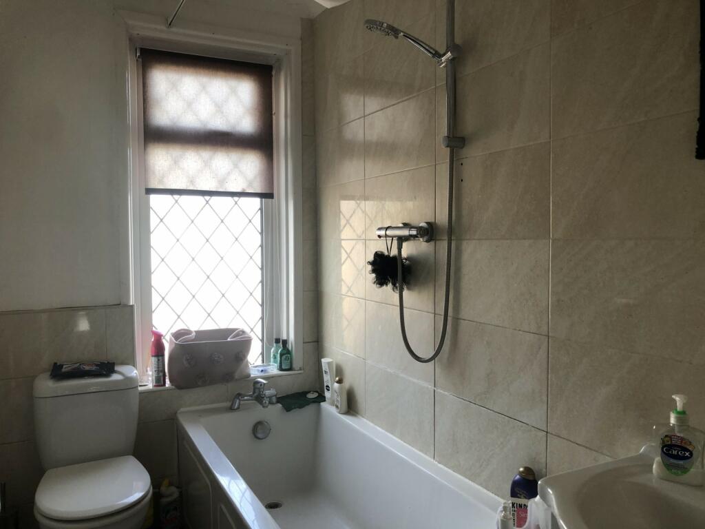 Additional image 6 of 4 bedroom Semi Detached House in Winton