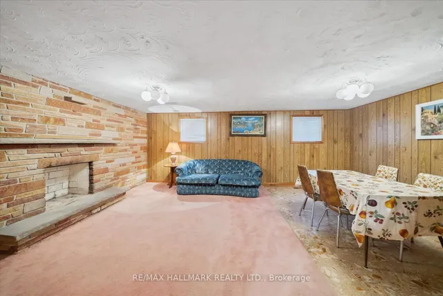 Additional image 32 of 83a Vanbrugh Ave