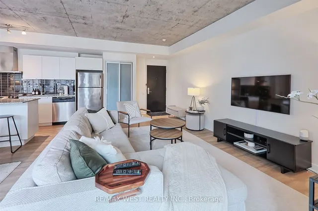 Additional image 5 of 650 King St Unit 409