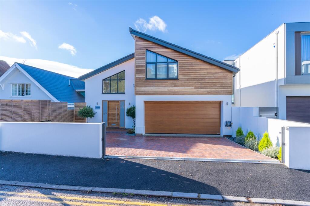 Additional image 5 of Chaddesley Glen, Sandbanks