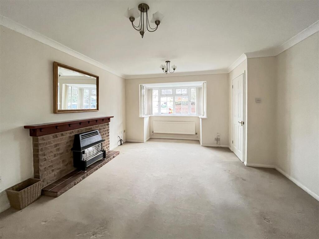 Additional image 3 of Roy King Gardens, Warmley, Bristol