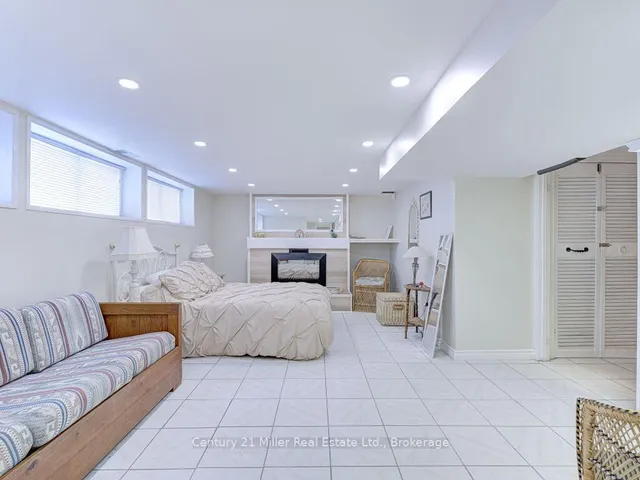 Additional image 33 of 11 Park Ave