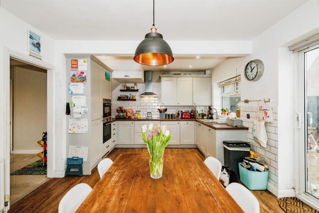 Additional image 5 of Chancton View Road, Worthing