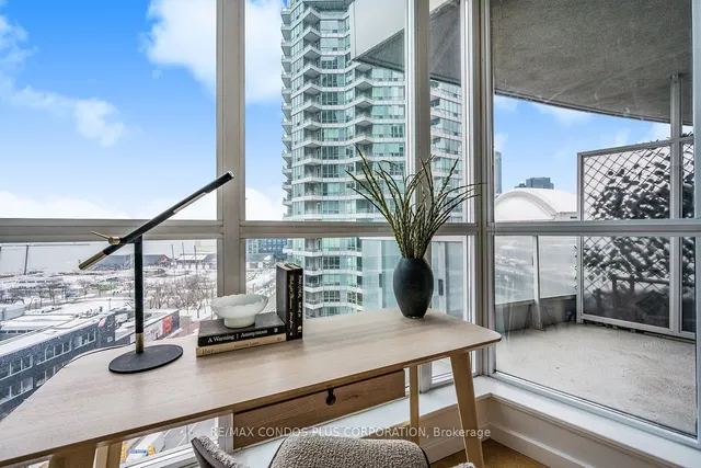 Additional image 13 of 218 Queens Quay Unit 910