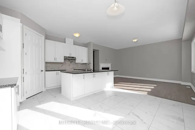 Additional image 8 of 66 Claremont Dr