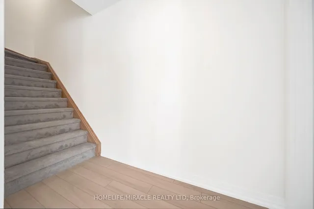 Additional image 16 of 165 Tapscott Rd Unit 27