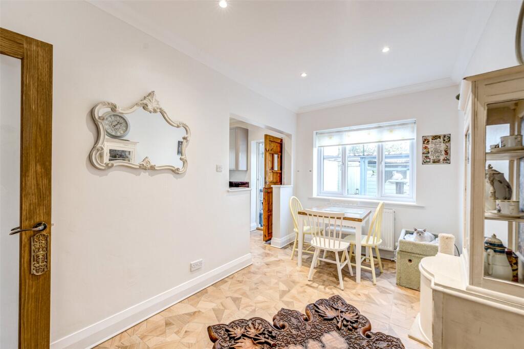Additional image 9 of Shaftesbury Avenue, Goring-by-Sea, Worthing, West Sussex, BN12