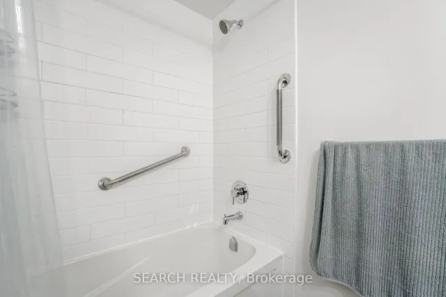 Additional image 9 of 2212 Lakeshore Blvd Unit 316