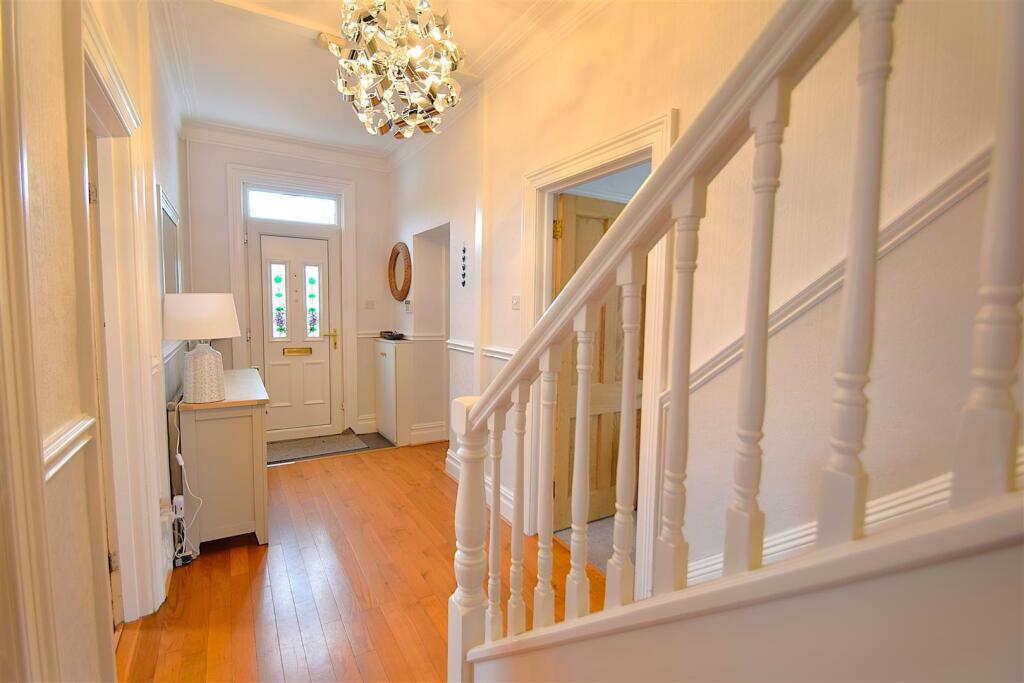 Additional image 27 of Old Barrow Hill, Shirehampton