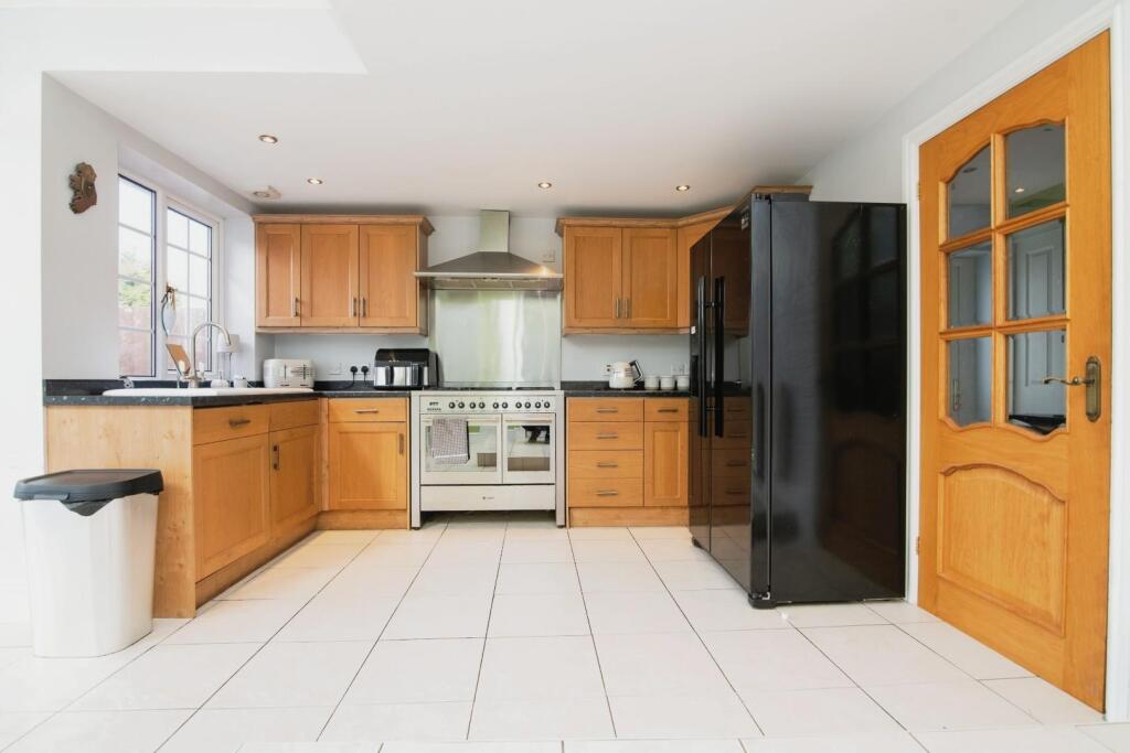 Additional image 6 of Marsham Court Road, Solihull