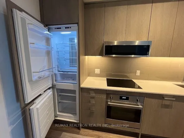 Additional image 26 of 250 Lawrence Ave Unit 701