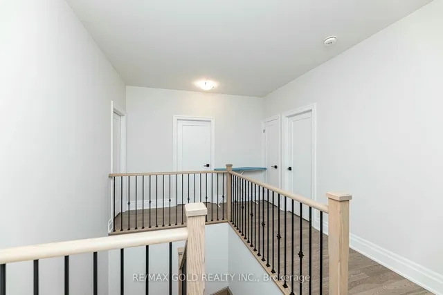 Additional image 40 of 33 Keyworth Cres