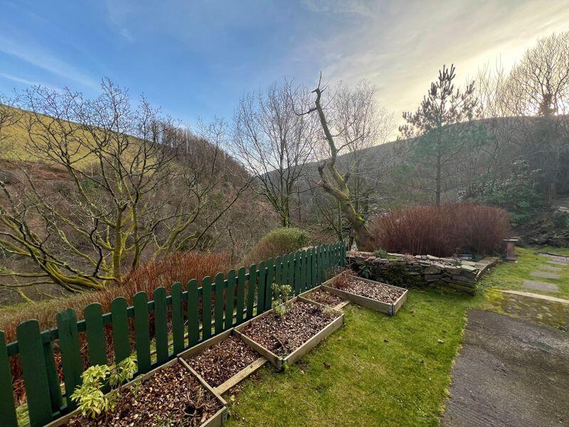 Additional image 11 of 16 Beech Road Pontyrhyl CF32 8AJ