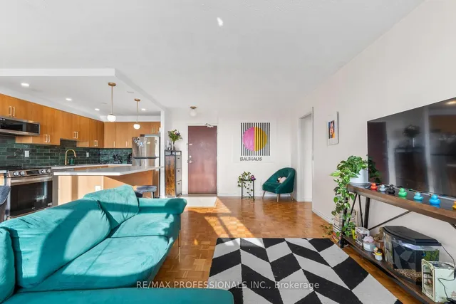 Additional image 13 of 360 Ridelle Ave Unit 2107