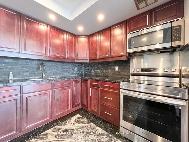 Additional image 12 of 10 Dean Park Rd Unit 1220