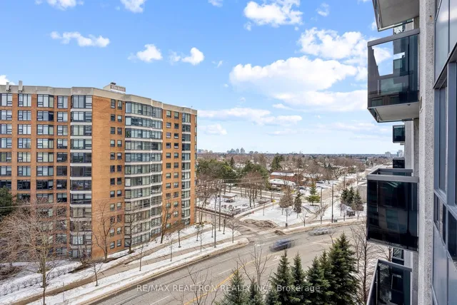 Additional image 31 of 35 Finch Ave Unit 905