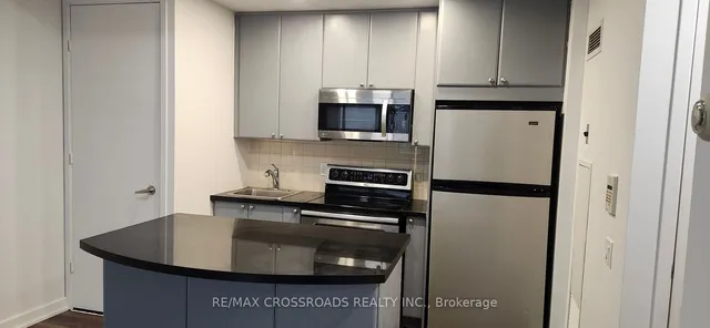 Additional image 8 of 85 Bloor St Unit 1406