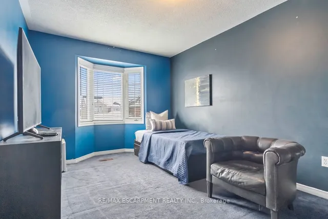 Additional image 16 of 51 Olde Town Rd