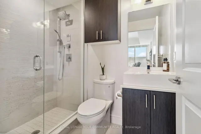 Additional image 26 of 1050 Main St Unit 324