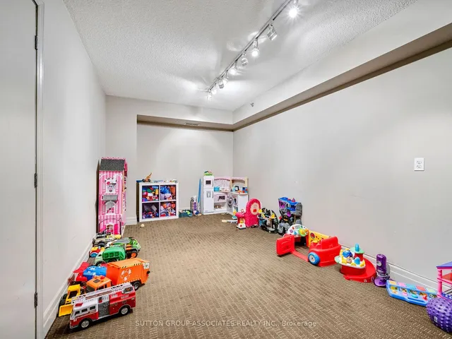 Additional image 38 of 900 Mount Pleasant Rd Unit 320