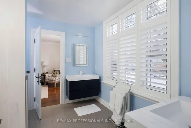 Additional image 24 of 80 Haliburton Ave