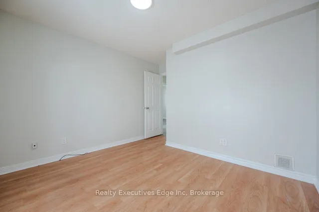 Additional image 27 of 28 Summerhill Cres