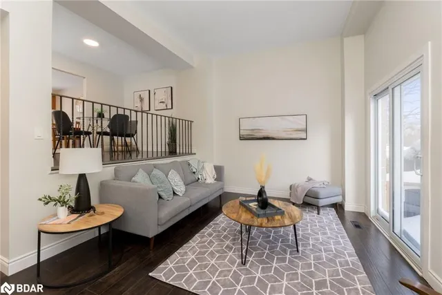 Additional image 12 of 46 Tara Park Cres