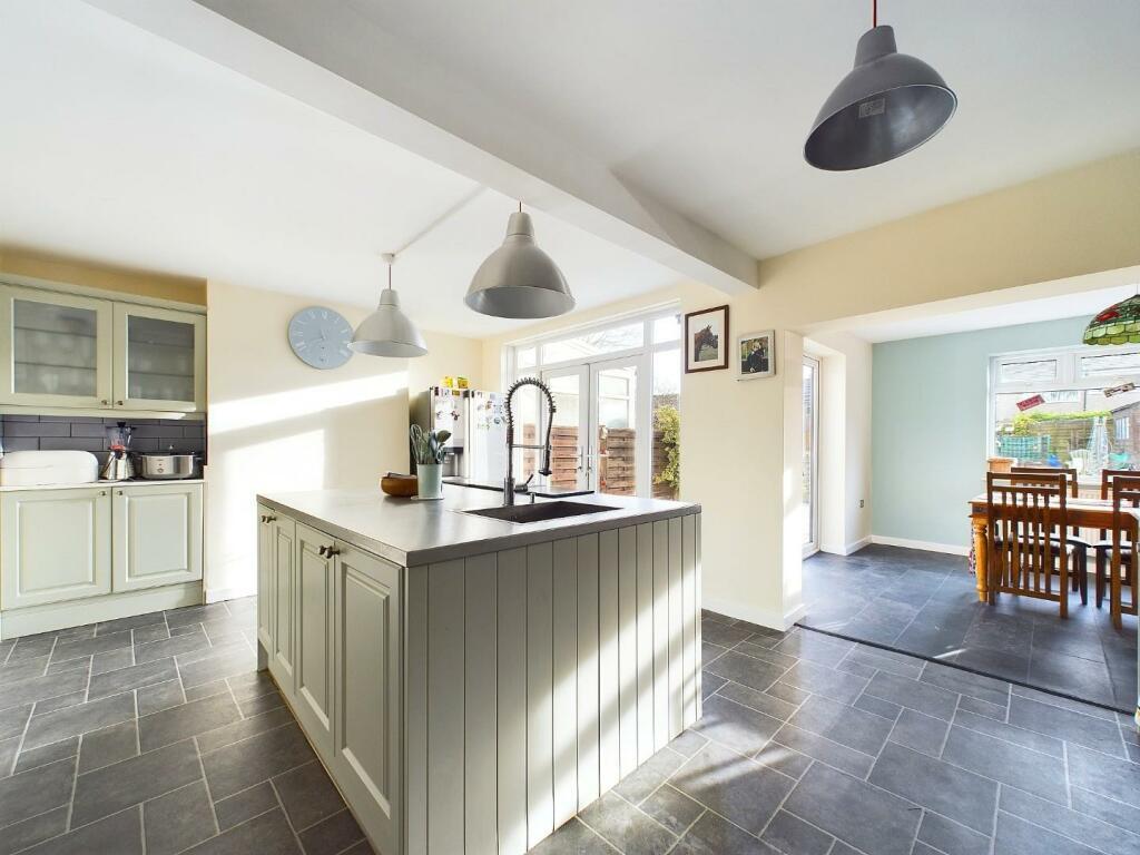 Additional image 3 of Beckfield Road, Bingley, BD16