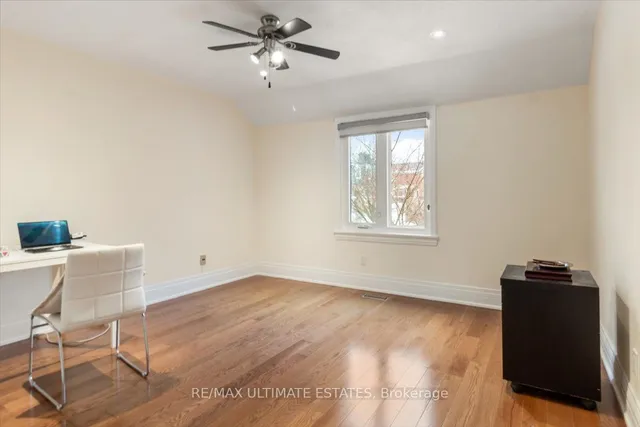 Additional image 35 of 474 Hidden Tr