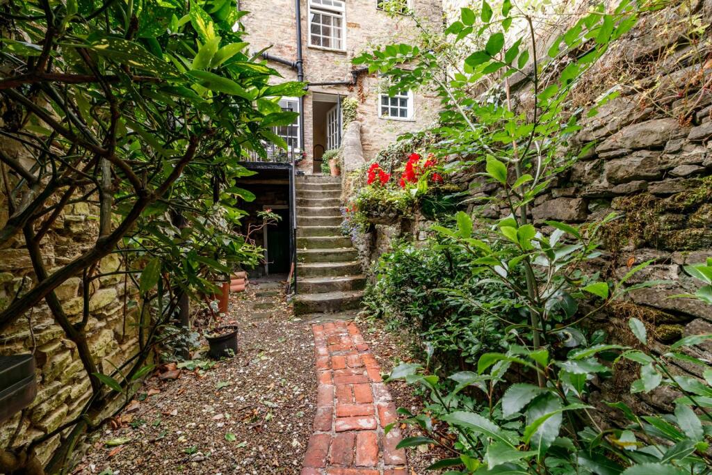 Additional image 18 of Millgate, Richmond