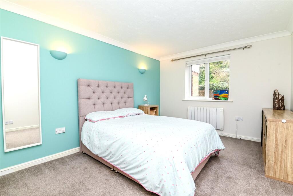 Additional image 6 of Lakeside Pines, Barrs Avenue, New Milton, Hampshire, BH25