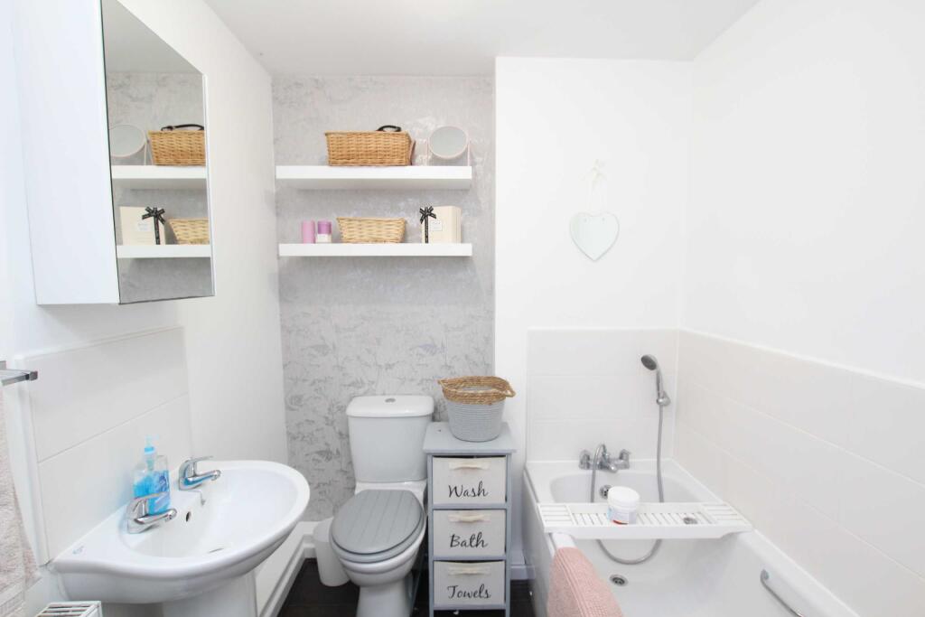 Additional image 8 of Kittiwake Drive, Portishead