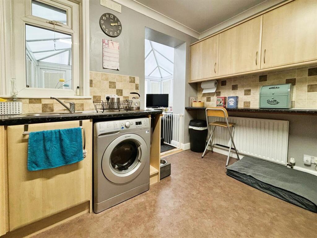 Additional image 5 of Leeds Road, Eccleshill, Bradford, BD2 3LQ