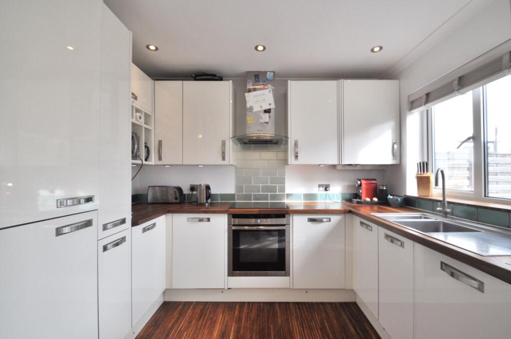 Additional image 7 of Hayes Wood Avenue, Hayes. Bromley, Kent, BR2